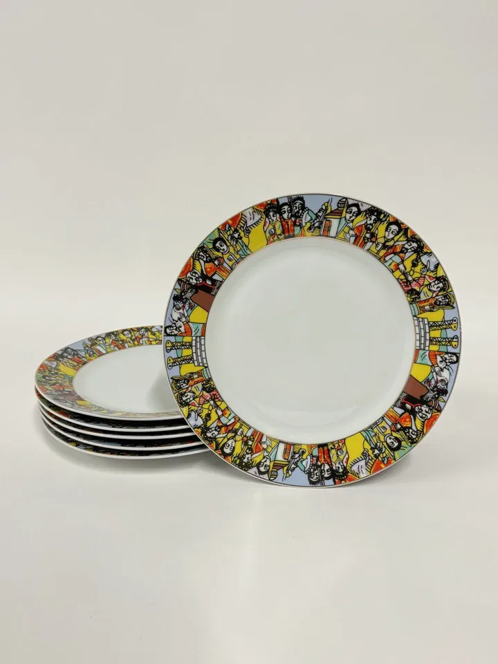Traditional Ceramic Serving Plates – photo 3