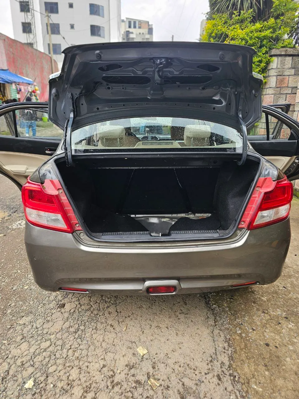 Suzuki Dzire 2021 Automatic – photo 5