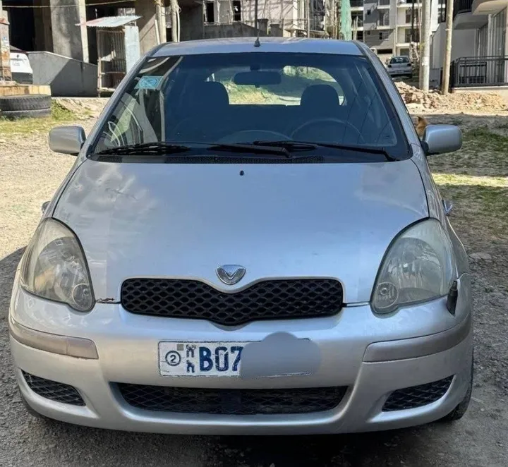 Toyota Platz 2002 Automatic – photo 4