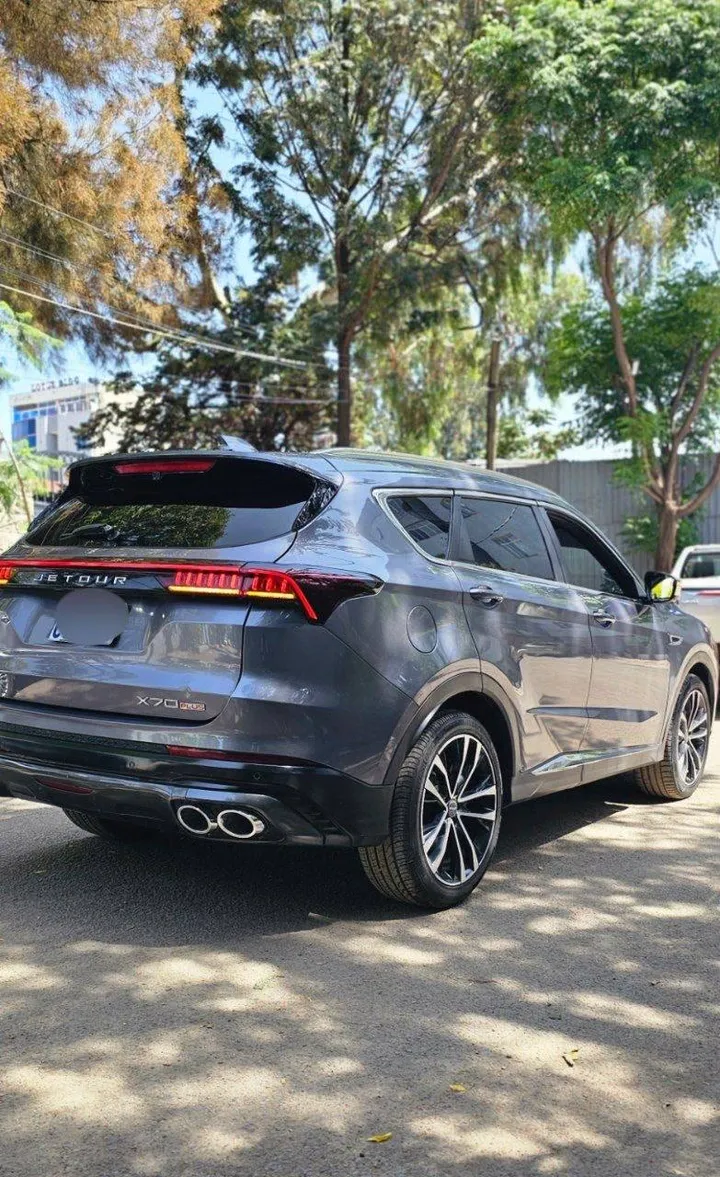 Jetour X70 Plus 2023 SUV – photo 4