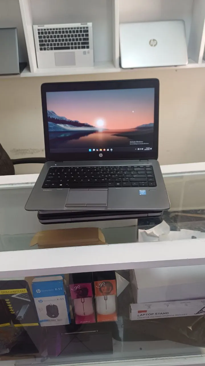 HP Elitebook 840 G1 Laptop – photo 4
