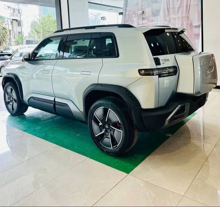 Leopard 3 4WD Ultra Full Option – photo 6