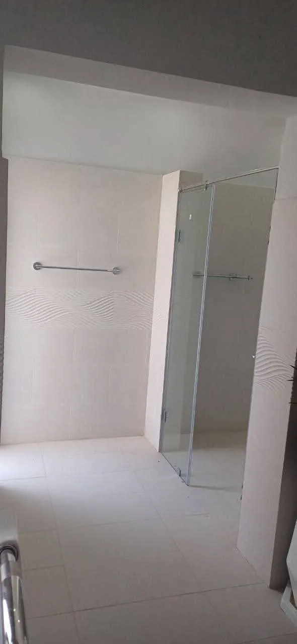 300 Sqm House for Sale in Ayat – photo 5