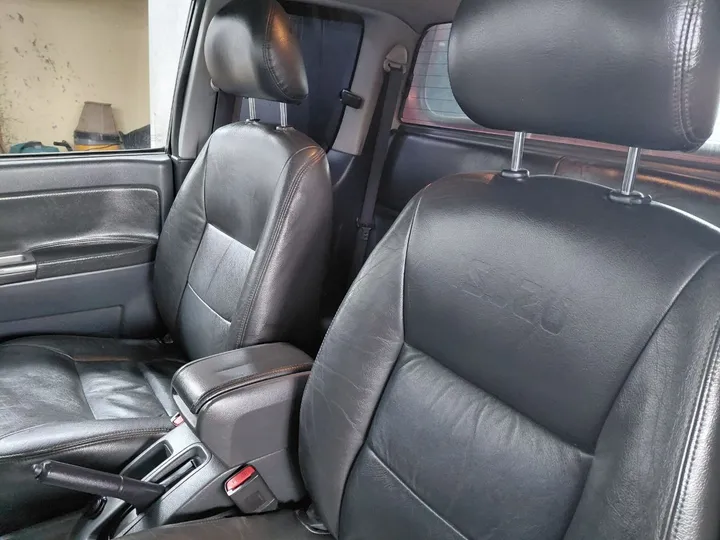 Isuzu X-Cab 2007 Automatic 4WD – photo 7