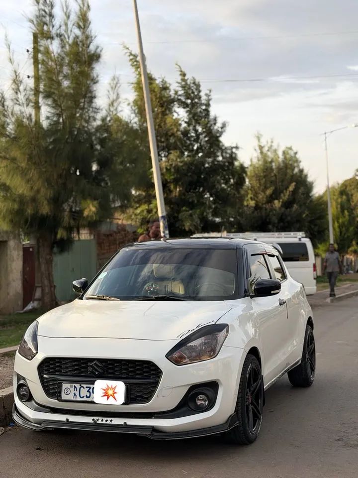 Suzuki Swift 2022 – photo 4