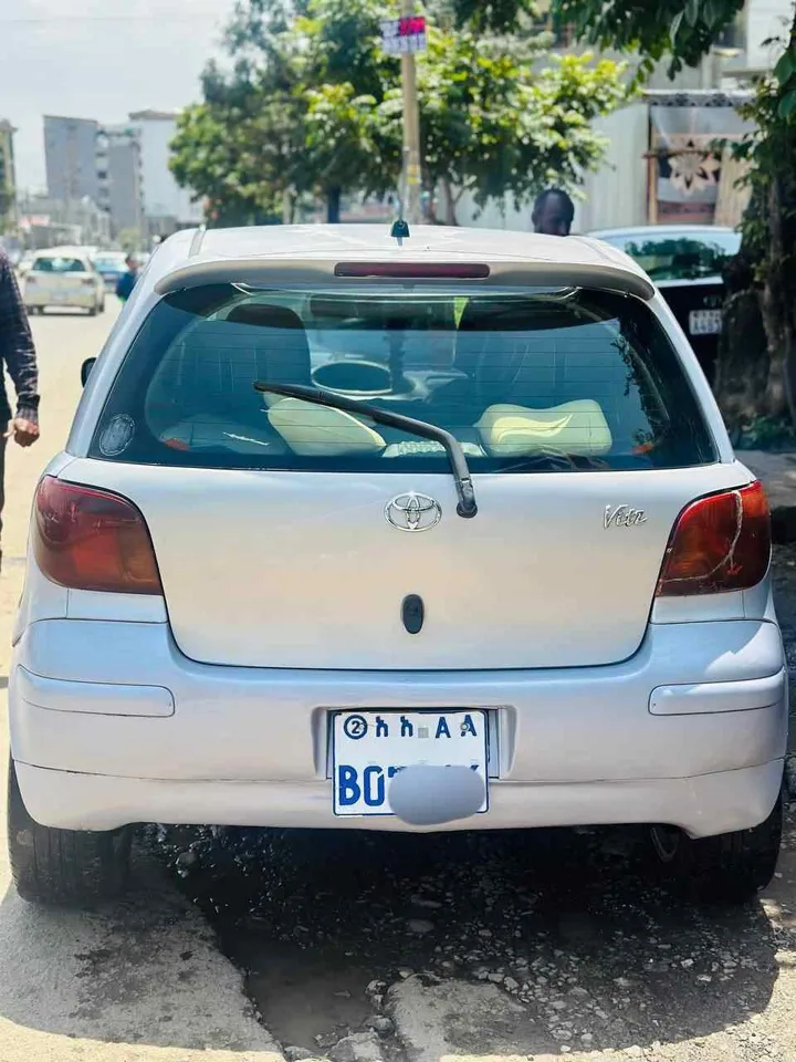 Toyota Vitz 2004 Automatic – photo 3