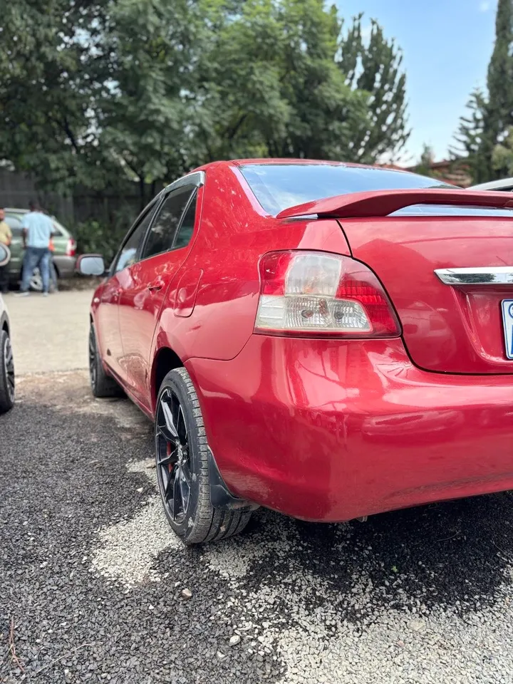 Toyota Yaris Belta 2007 – photo 5