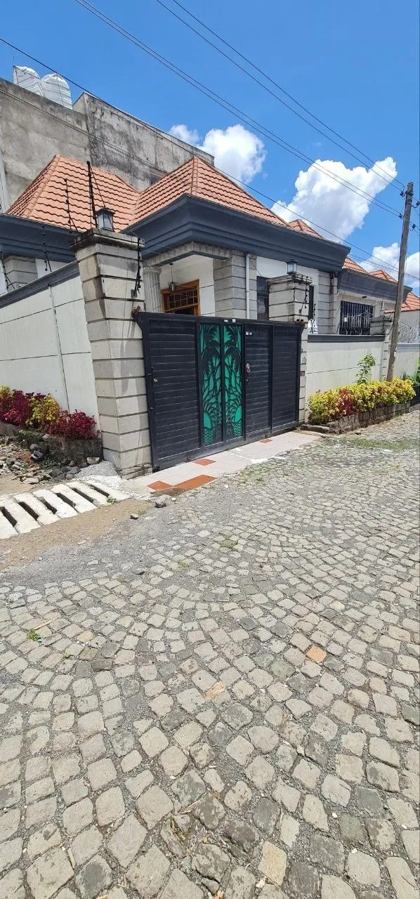 Summit 150 sqm House for Sale – photo 4
