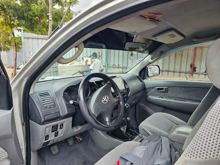 Toyota Hilux King Cab 2008 – photo 4