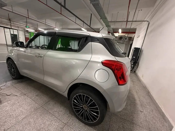 2022 Suzuki Swift – photo 3