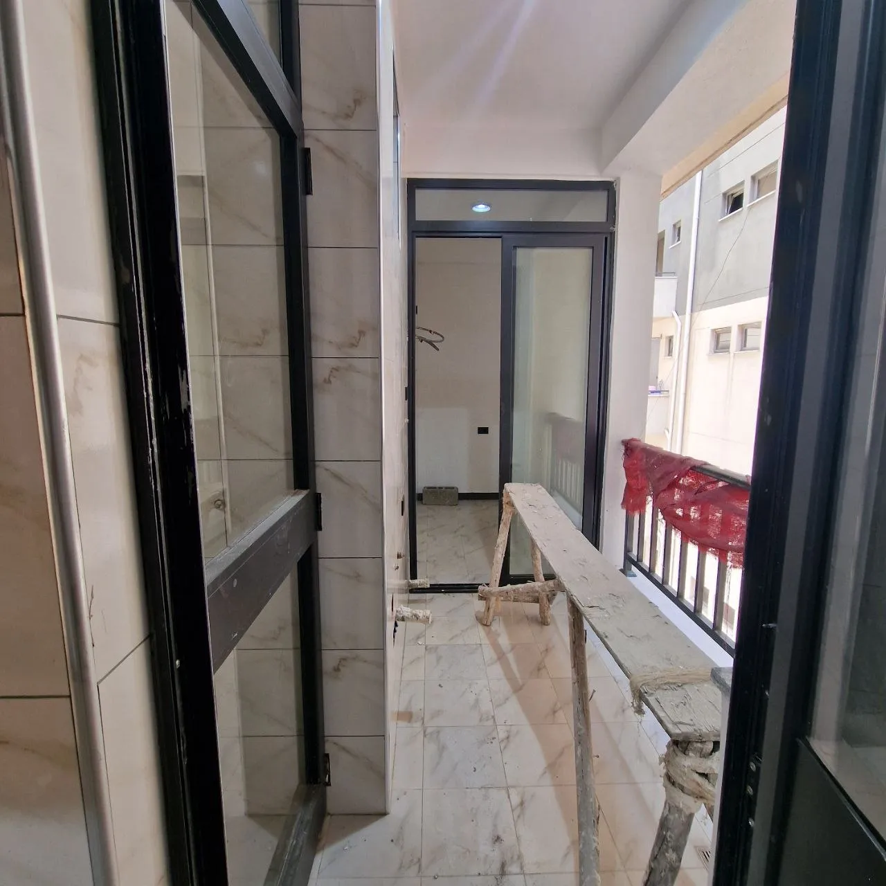 Luxury 2 Bedroom Apartment German Square – photo 10