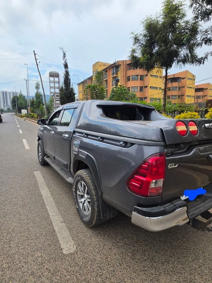 Toyota Hilux Revo Double Cab 2018 – photo 5
