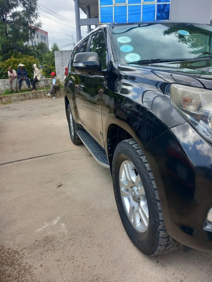 Toyota Land Cruiser Prado 2013 – photo 8