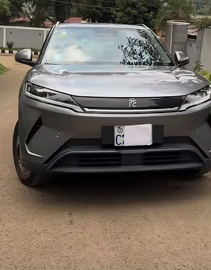 2025 SUV Full Option 7000 KM – photo 3