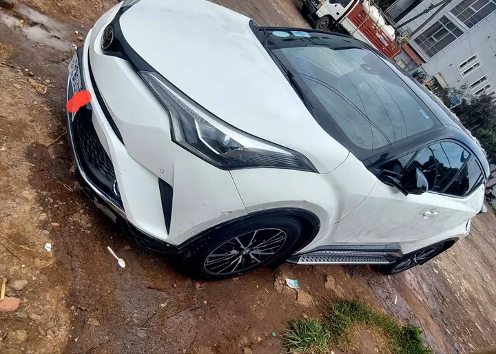 Toyota CHR 2017 European Automatic – photo 4