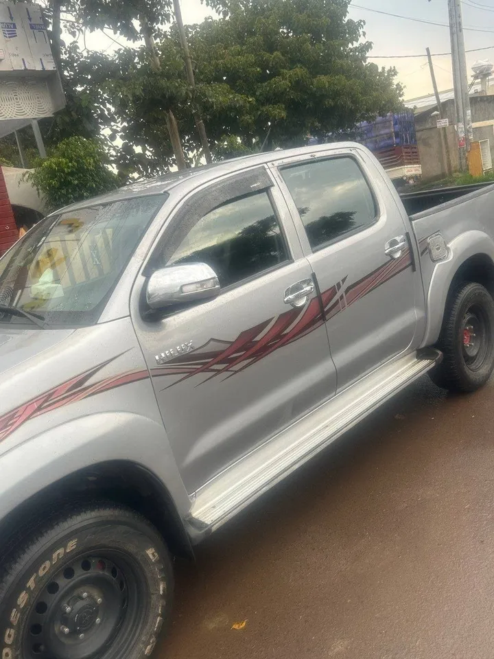 2014 Toyota Hilux D-4D Pickup – photo 5