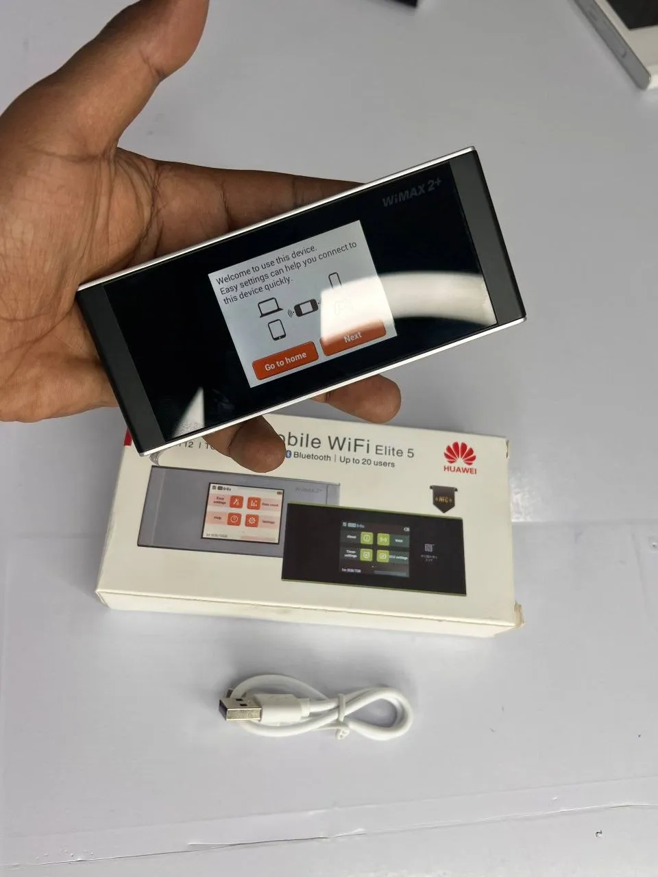 Huawei Elite 5 Touch Screen WiFi Router – photo 3