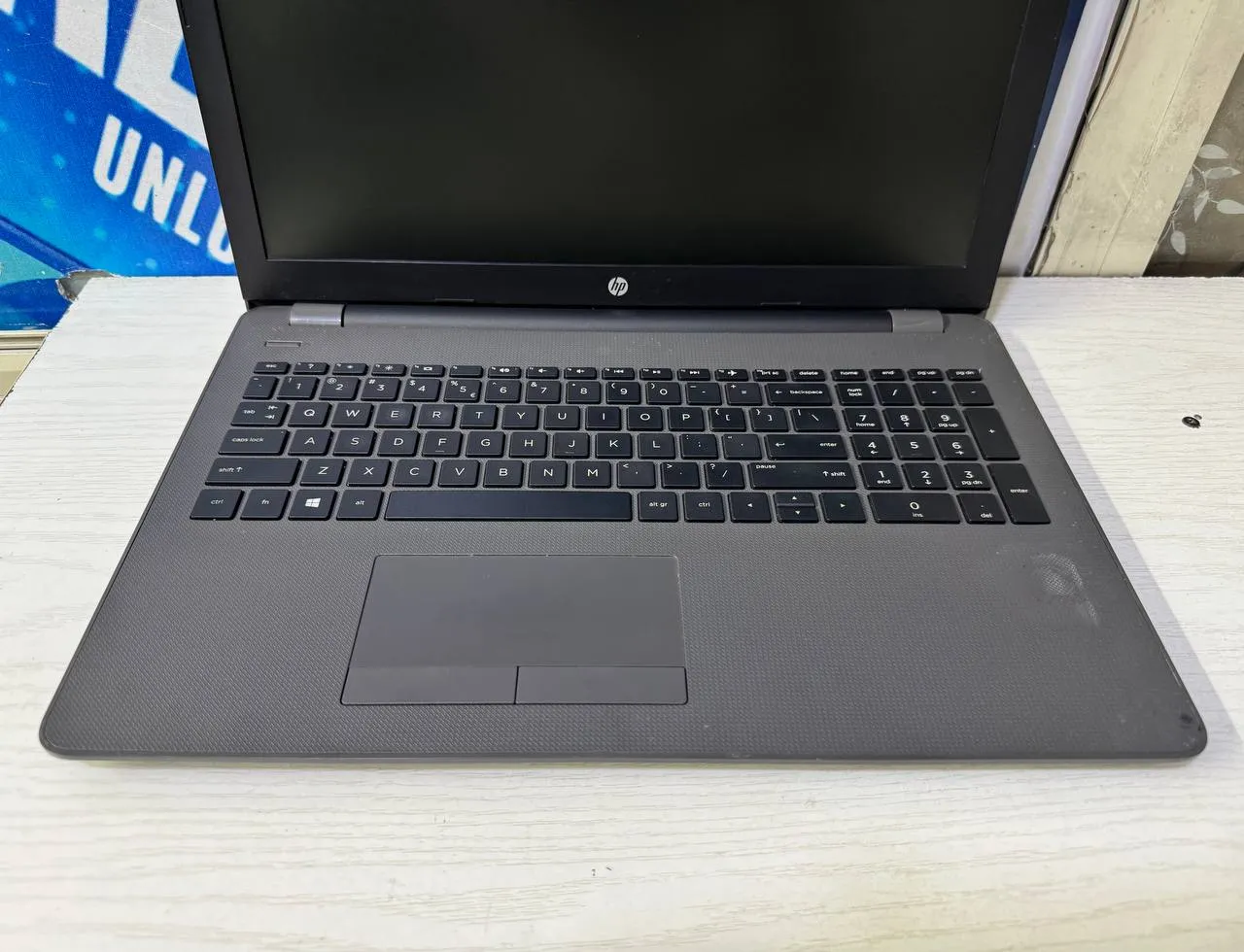 HP Notebook Celeron N4000 Laptop – photo 8