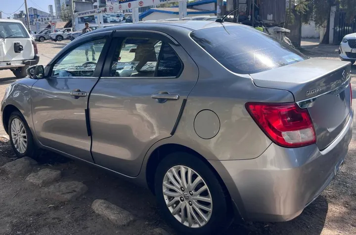 Suzuki Dizayer 2022 Sedan – photo 4