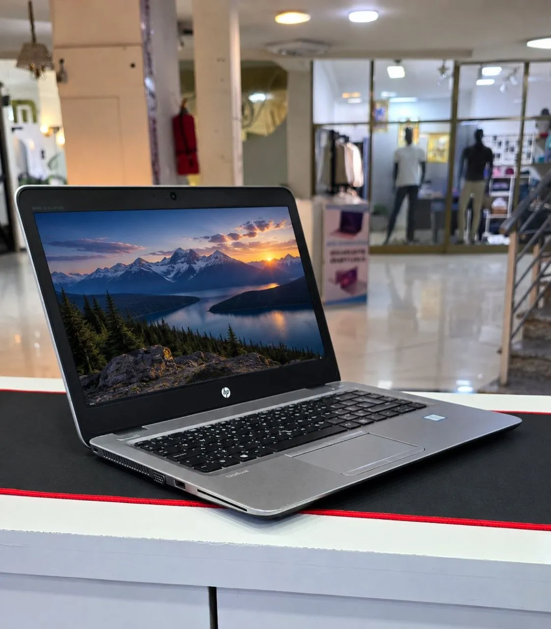 HP EliteBook 840 G3 i5 8GB 1TB – photo 3