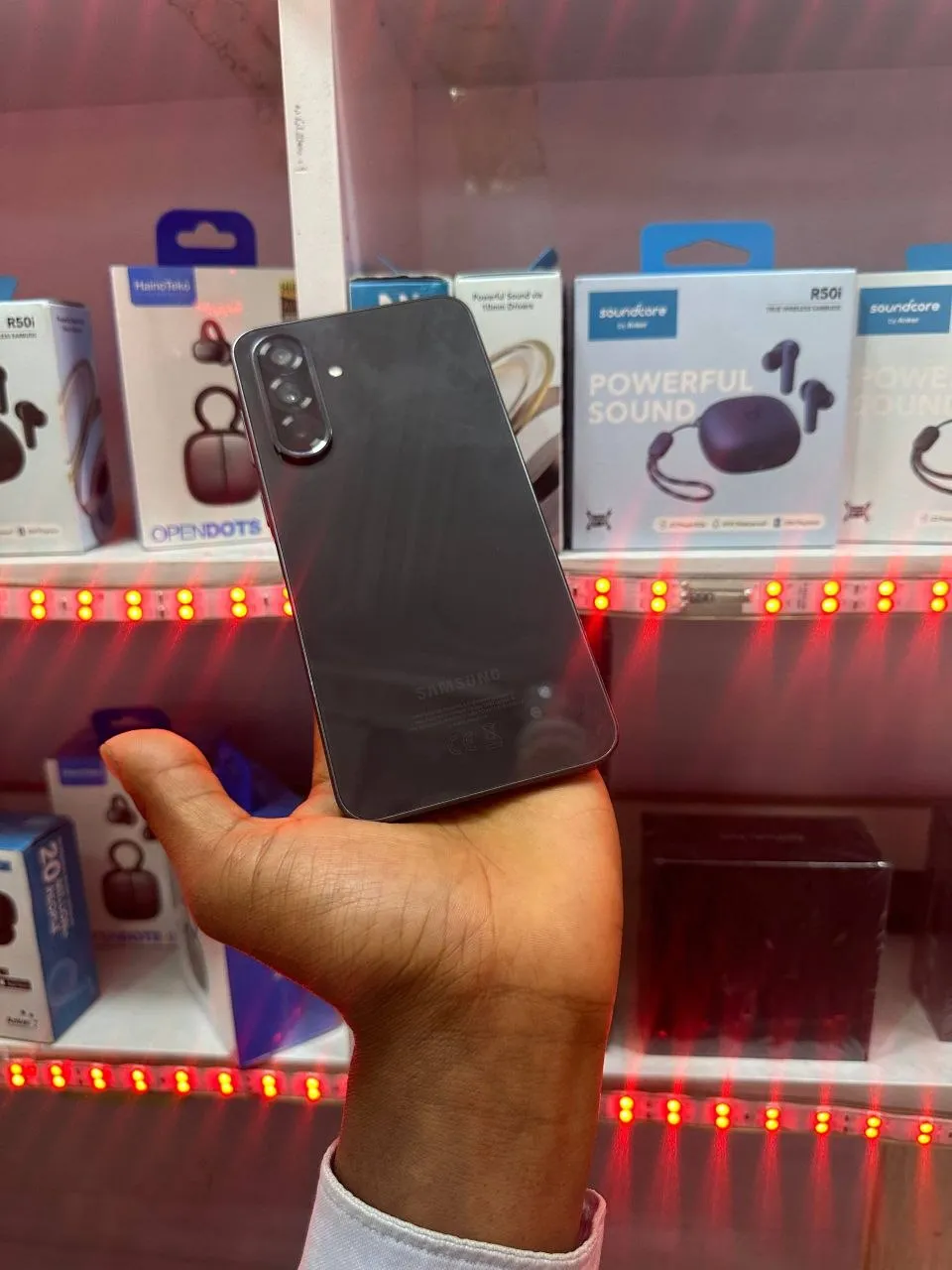 Samsung Galaxy A36 5G 256GB – photo 3