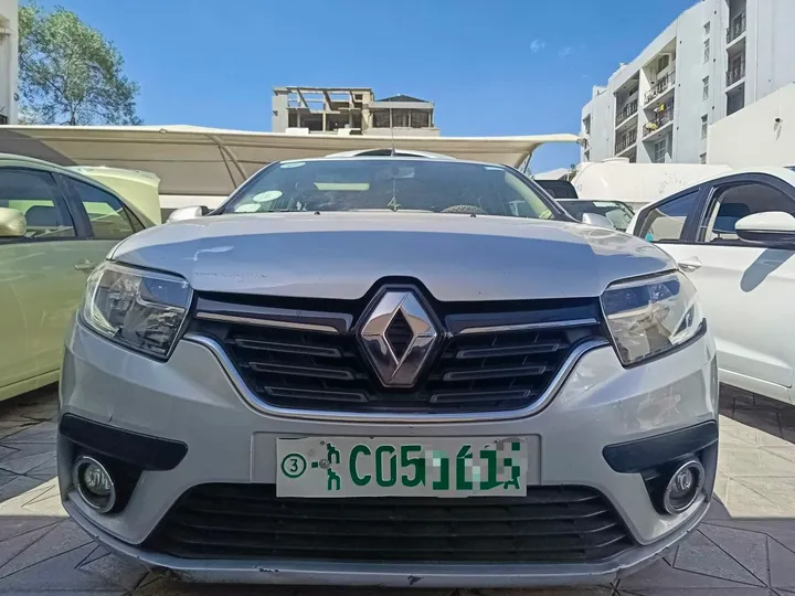 Renault Symbol 2016 Manual – photo 3