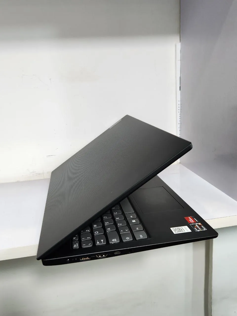 Lenovo Ideapad V15 Ryzen 3 8GB 256GB – photo 5