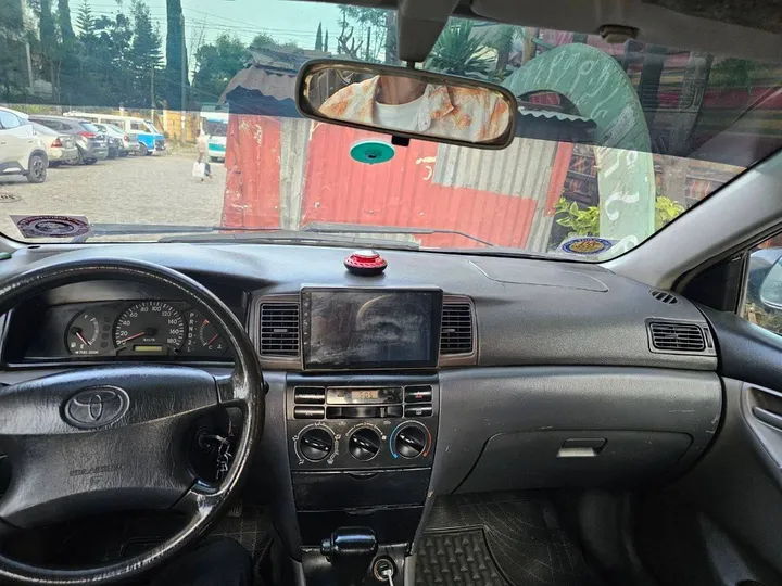 Toyota Corolla 2003 Automatic – photo 3