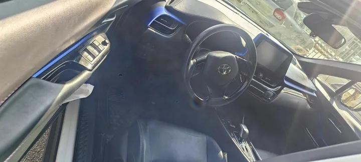 Toyota CHR Electric 2022 – photo 3