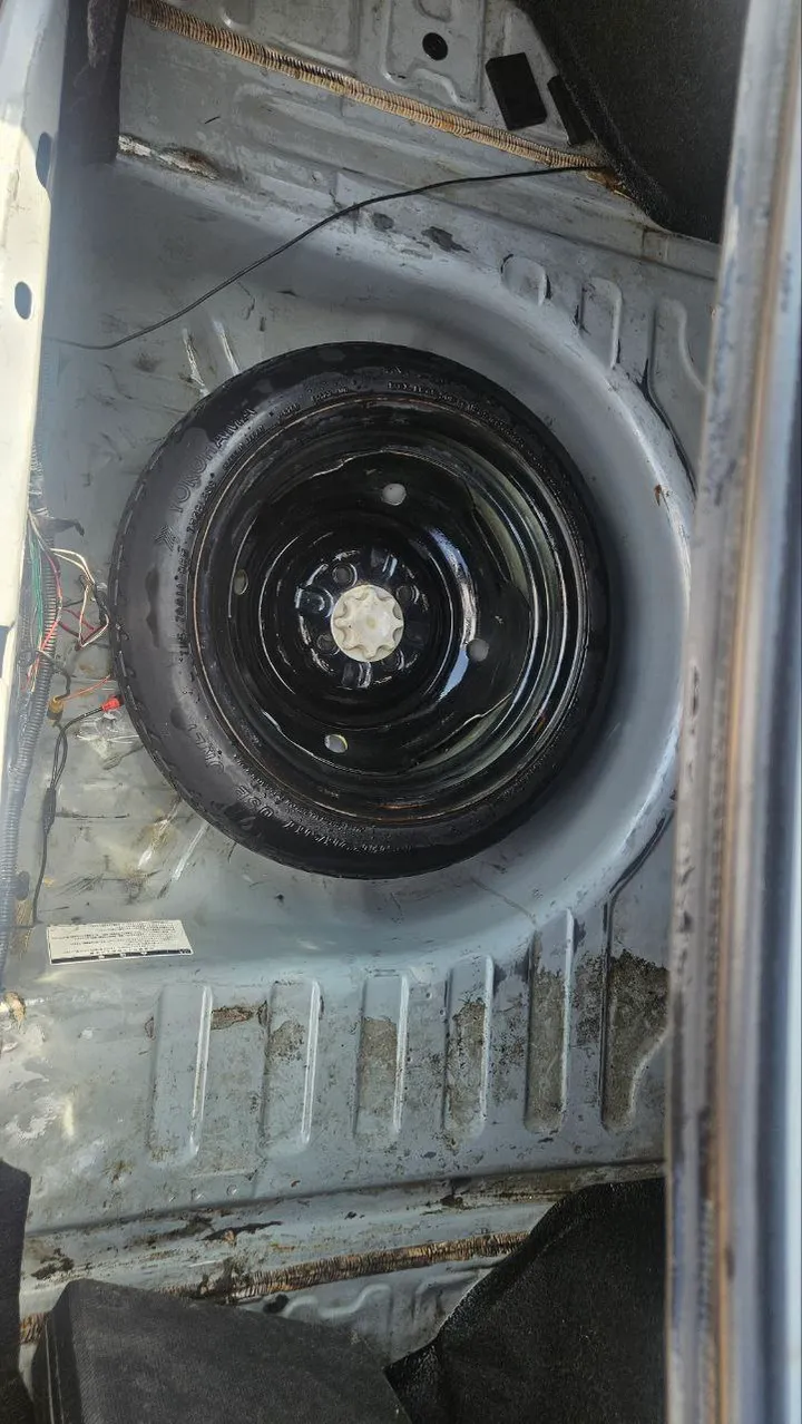 Toyota Platz 2002 Automatic – photo 5