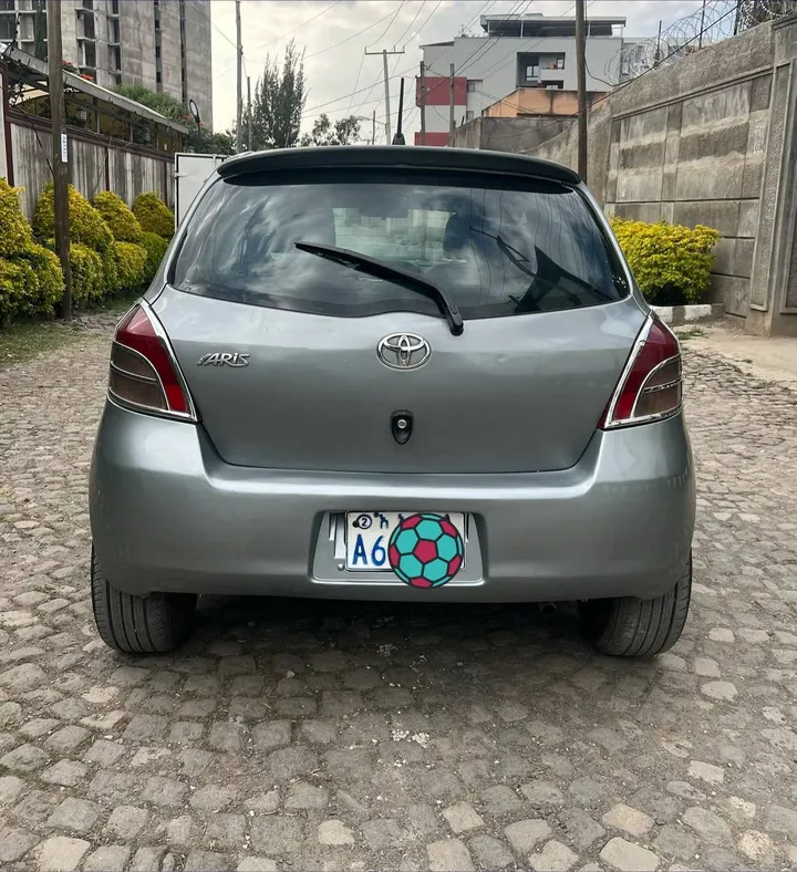 Toyota Compact 2006 Automatic – photo 5