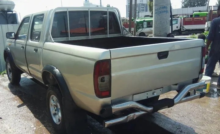 Dongfeng Pickup 2008 2500CC Manual – photo 7