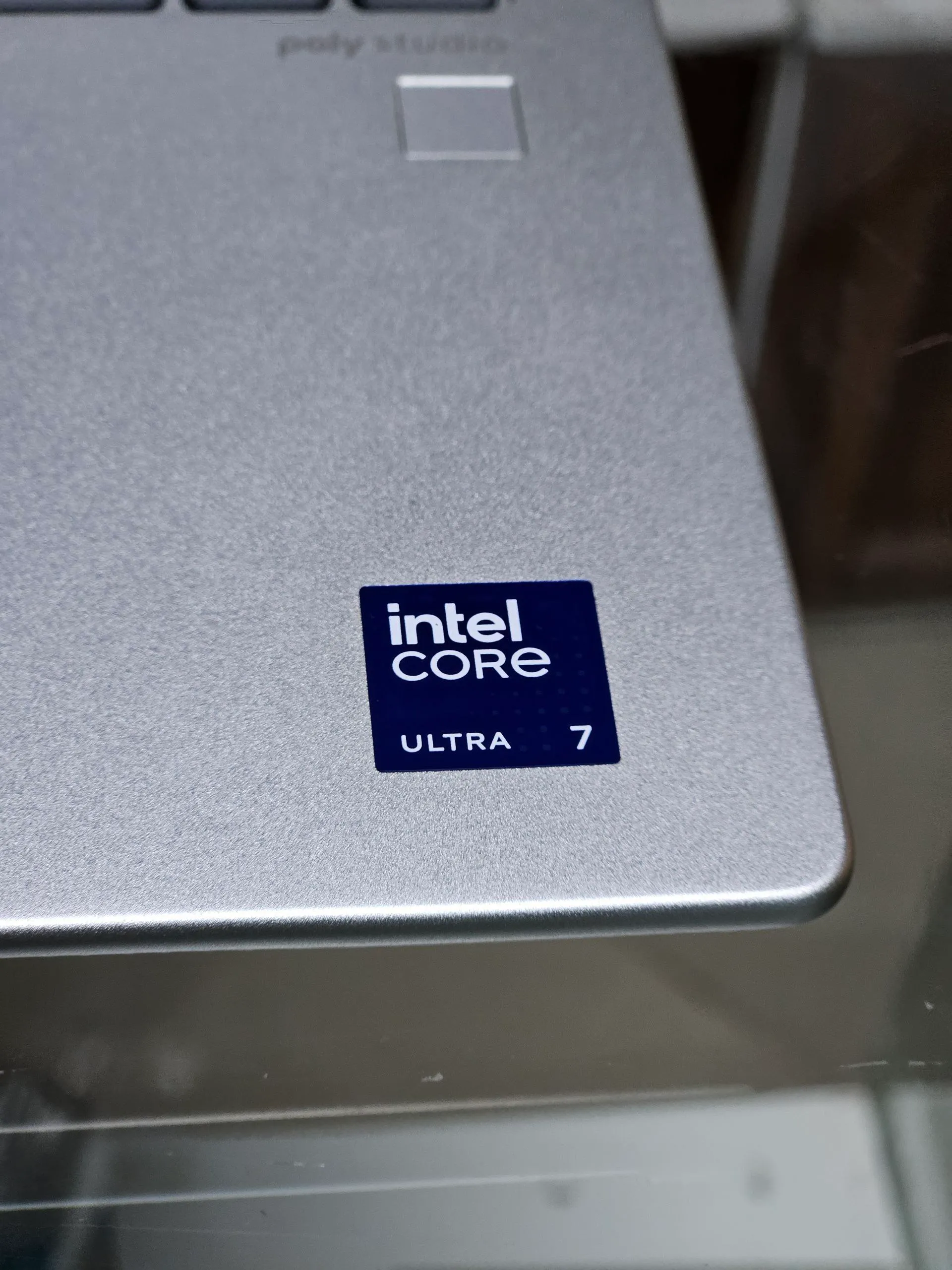 HP ProBook Ultra 7 Laptop 2025 – photo 3