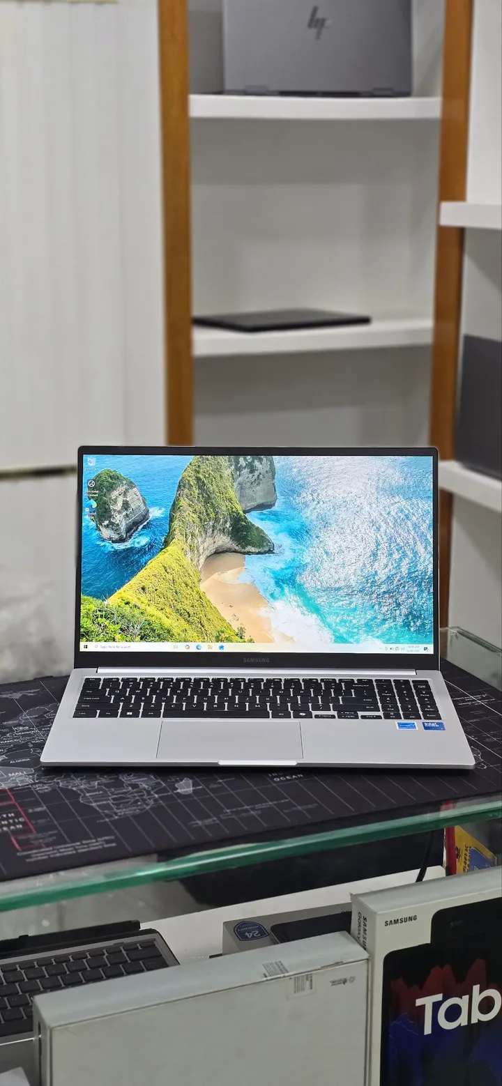 Samsung Book 4 Core 7 16GB 512GB – photo 4