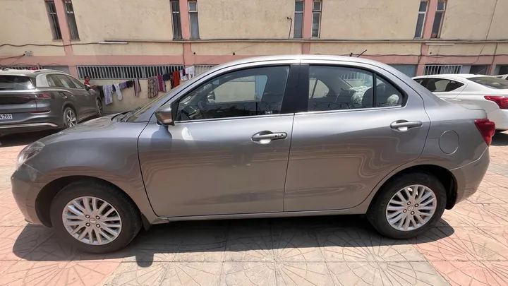 Suzuki Dzire 2021 Automatic – photo 3