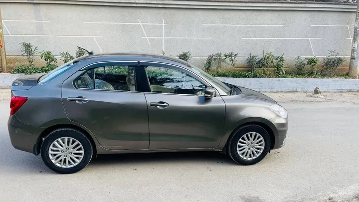 Suzuki Dzire 2022 Automatic – photo 5
