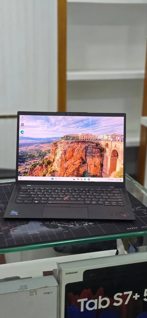 Lenovo ThinkPad X1 Carbon i7 – photo 3