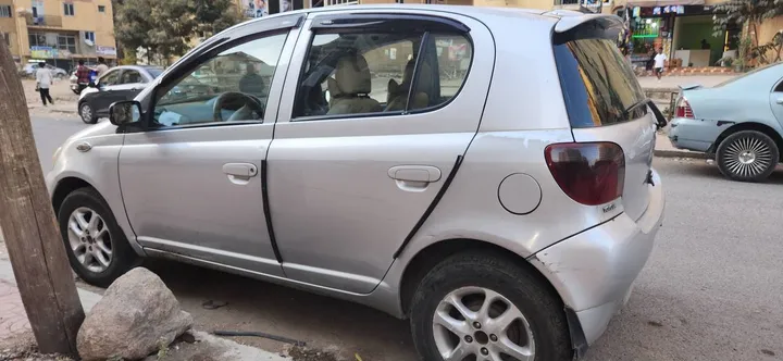 Toyota Vitz Yaris 1999 – photo 4