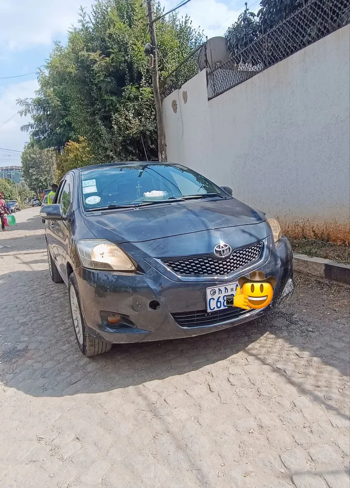 Toyota Yaris Belta 2010 Automatic – photo 6