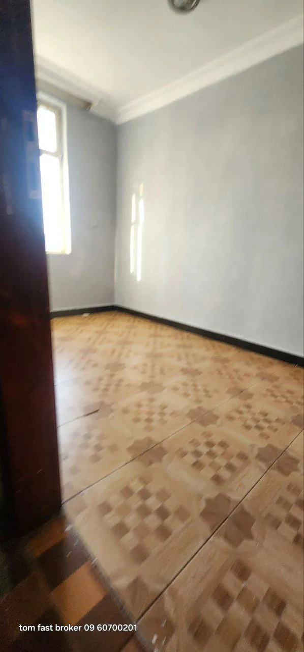 2 Bedroom 20/80 House for Sale – photo 7