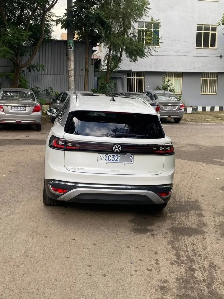 Volkswagen ID.6 Crozz Pro 2022 – photo 6