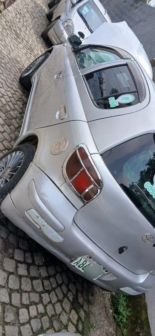 Toyota Vitz 2002 Automatic – photo 5