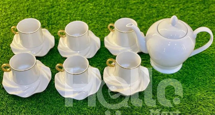 White Ceramic Teapot with 6 Cups – photo 3