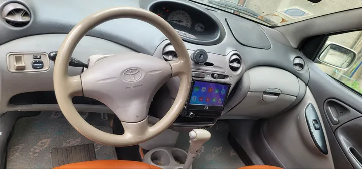 Toyota Platz 2000 Automatic – photo 3