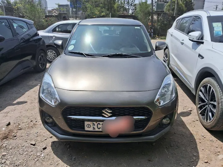 2022 Suzuki Swift Full Option – photo 3