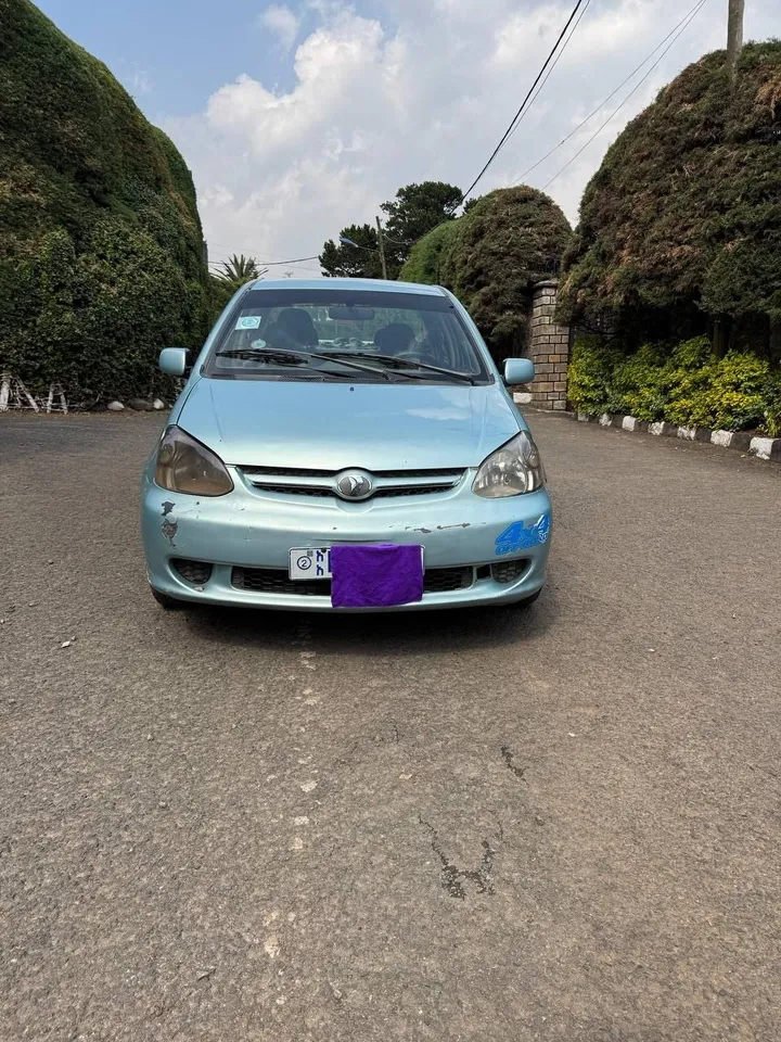 Toyota Platz 2005 Automatic – photo 10