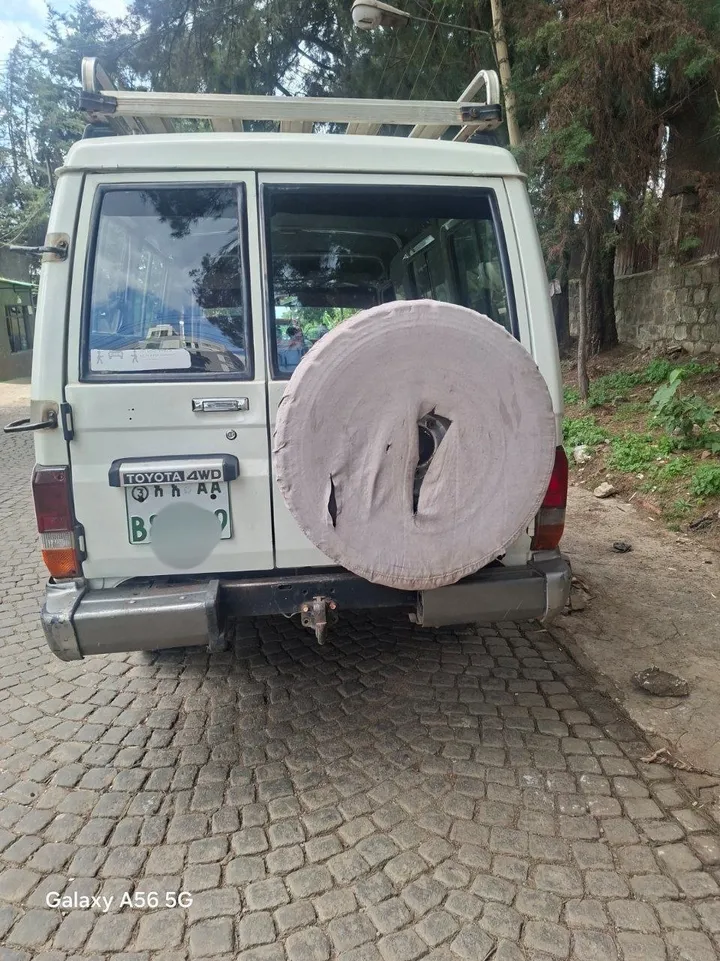 Toyota Landcruiser Long Base Diesel 2006 – photo 3