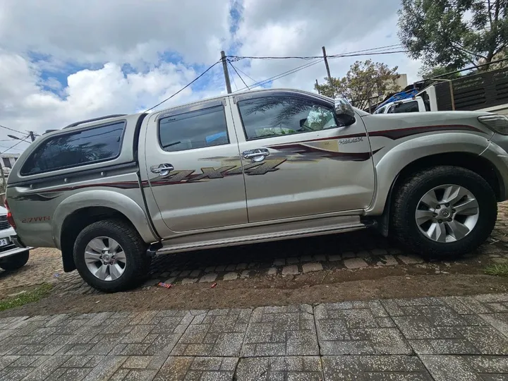 Toyota Hilux Double Cab Diesel Manual – photo 4