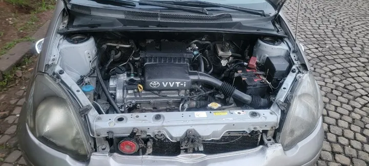 Toyota Yaris 2003 Manual – photo 8
