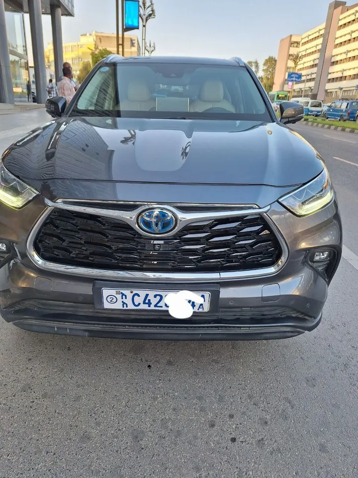 Toyota Highlander Limited Hybrid 2023 – photo 7